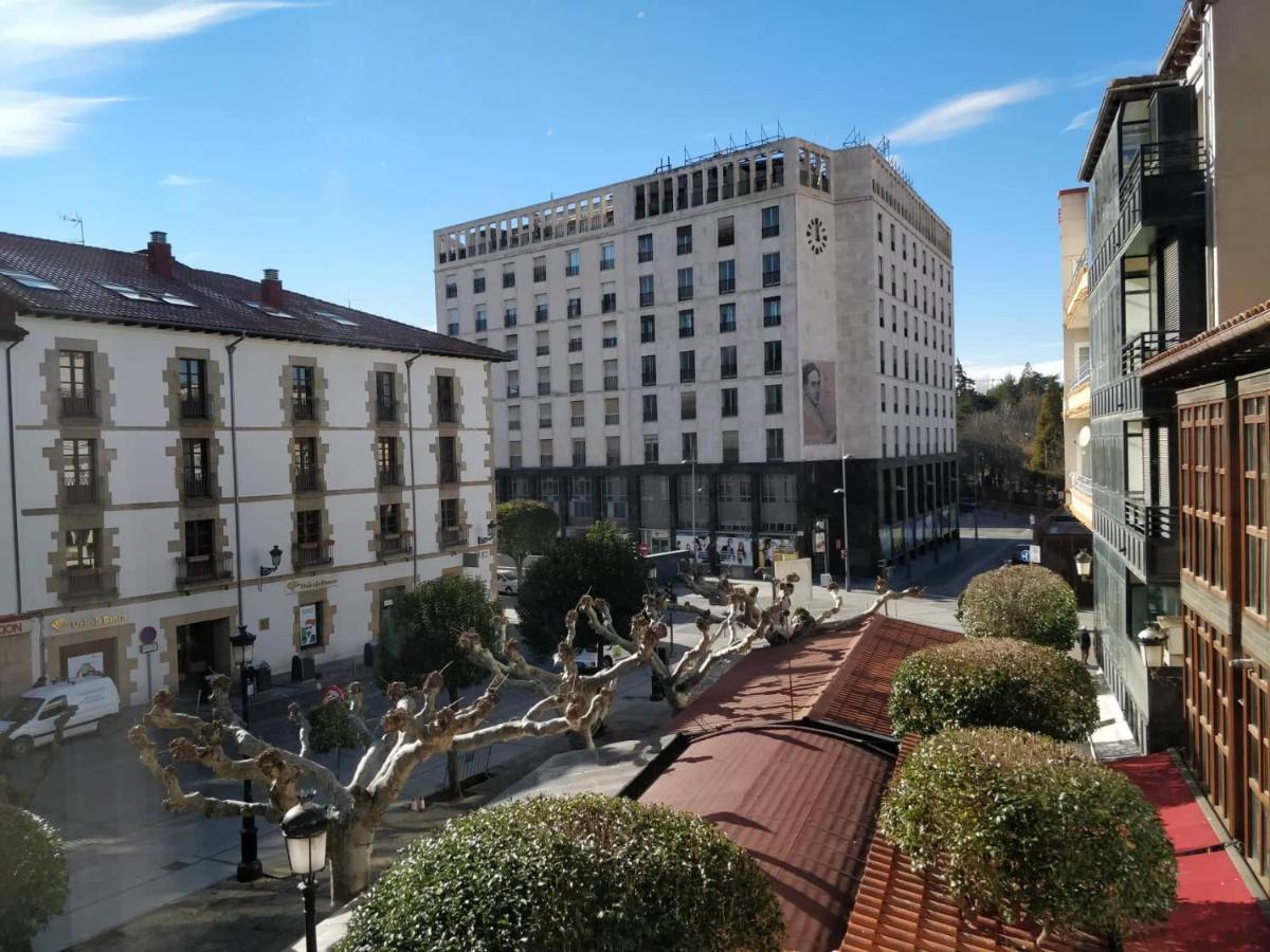 Готель Alameda Centro Сорія Екстер'єр фото